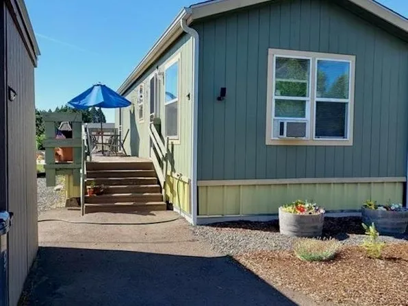 340 NE Crest St #17, Sublimity, OR 97385