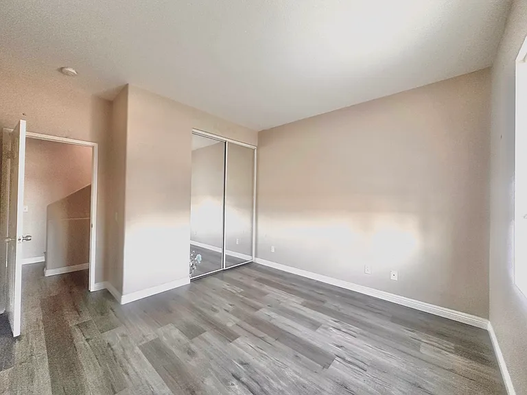 31731 Whitedove Ln — Photo 17