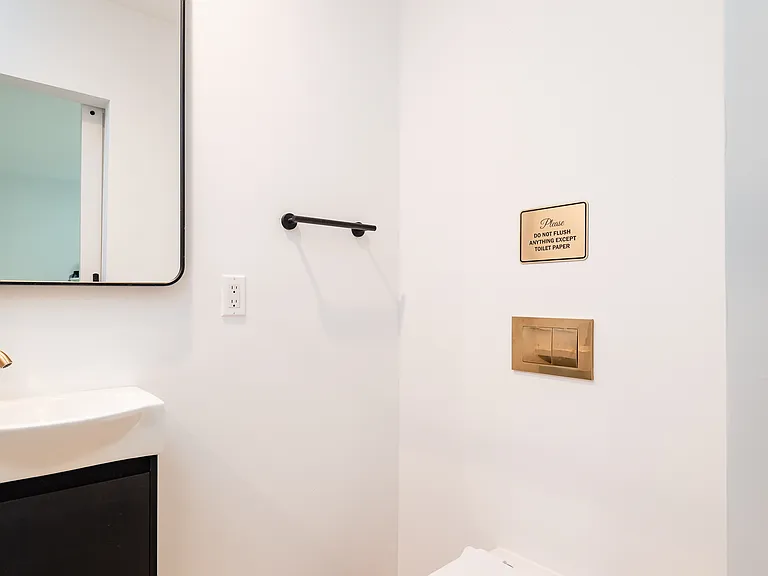351 S Catalina St #353-1/2 — Photo 6