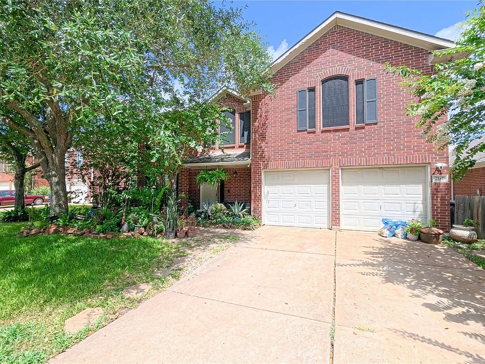 1st image of 2142 Scenic Hollow Ct