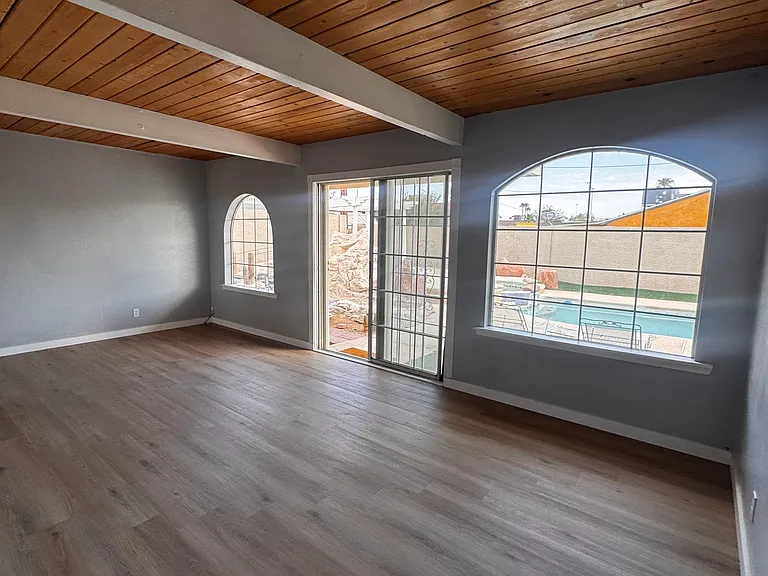 6420 Burgundy Way — Photo 14