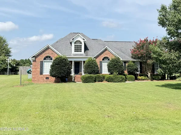 125 Saddle Ridge Road, Kinston, NC 28501