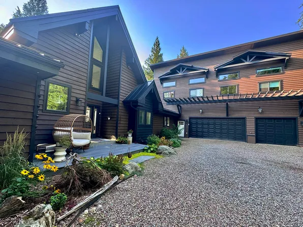 17562 W Swan Shores Rd, Bigfork, MT 59911