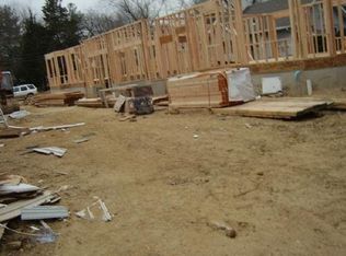 30 U 1 Douglas Ave, Stamford, CT 06906