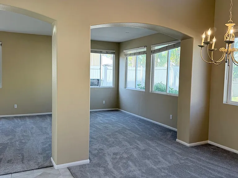 511 Paseo Burga — Photo 10
