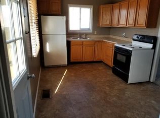 140 1st St, Coal Valley, IL