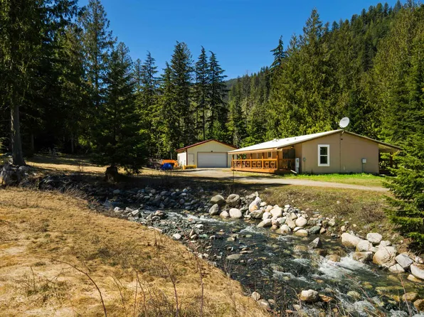 5432 Sullivan Lake Rd, Ione, WA 99139