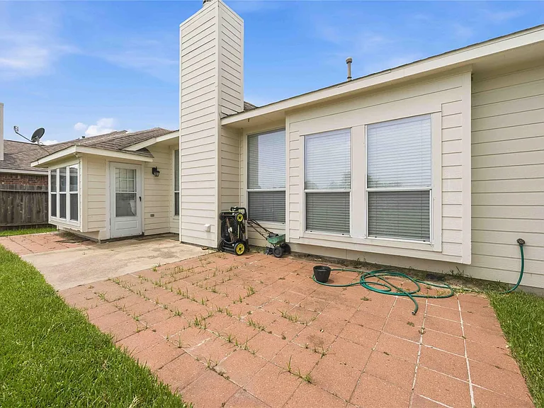 12807 Canyon Echo Dr — Photo 27