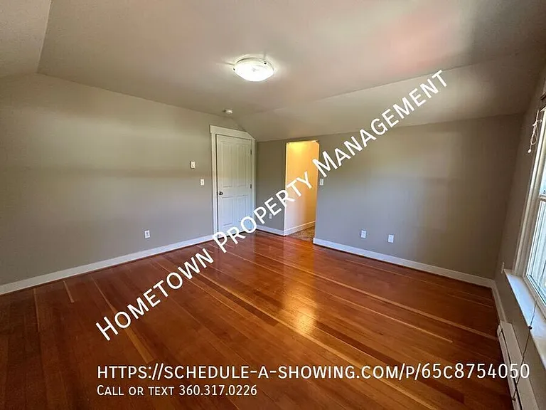 6231 Martin Way E — Photo 27