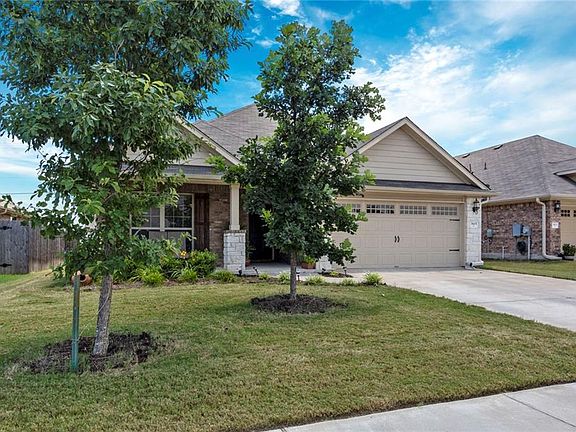 2nd image of 3605 Wetland Dr
