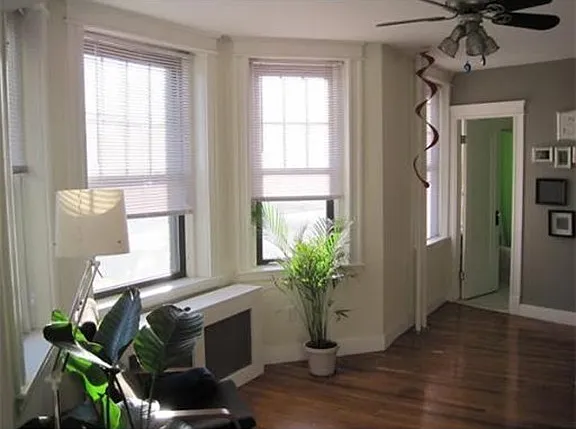 Studio, 1.0 bath, 342 sqft, $1,995 — Photo 3