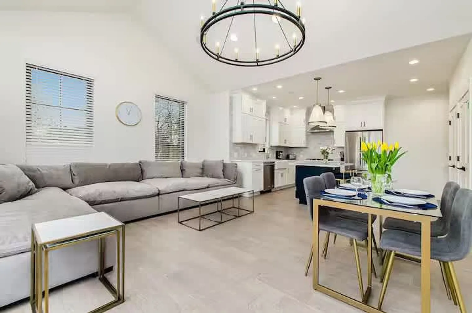 3 bed, 2.0 bath, 2895 sqft, $4,554 — Photo 3