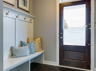 3948 Painted Sky Trl, Chaska, MN 55318