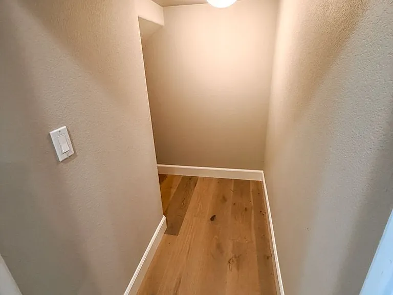 6238 Murdock Way — Photo 3