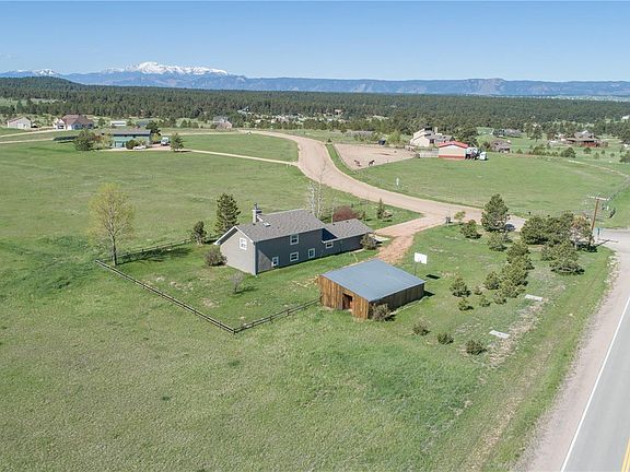 5th image of 20465 Elk Creek Dr E