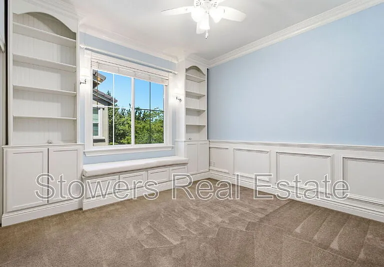 145 Bryant Ct — Photo 44