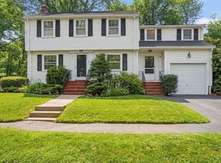 52 Hurlcroft Rd, Milton, MA 02186