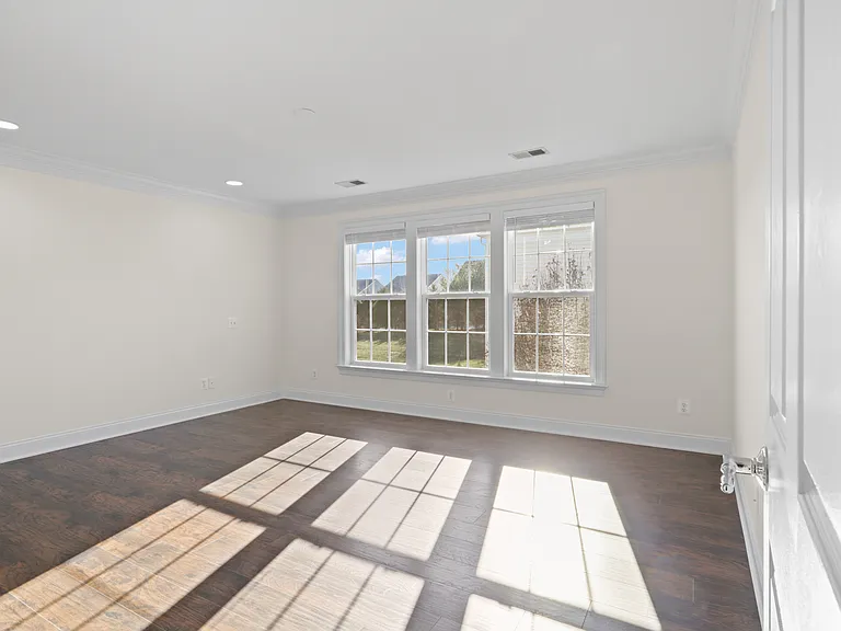 43527 Loudoun Barn Way — Photo 9