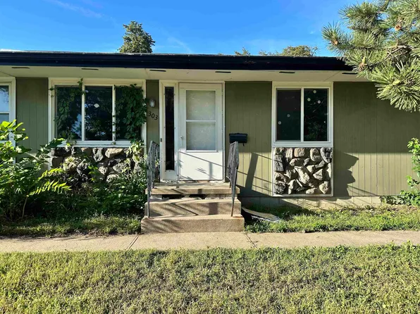 303 16th St, Sioux City, IA 51105
