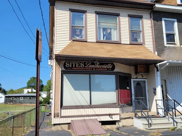 12 Pottsville St, Cressona, PA 17929