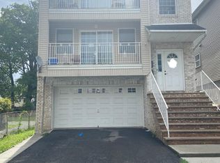 545 Walnut St #2, Elizabeth, NJ 07201