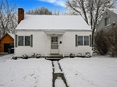 34 Zeller Ct, Berea, OH, 44017