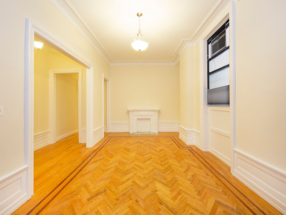 1st image of 230 W 79th St #Grb