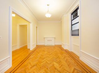 230 W 79th St #GRB, New York, NY 10024