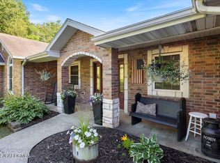 5227 S Teal Bottom Rd, Henley, MO 65040