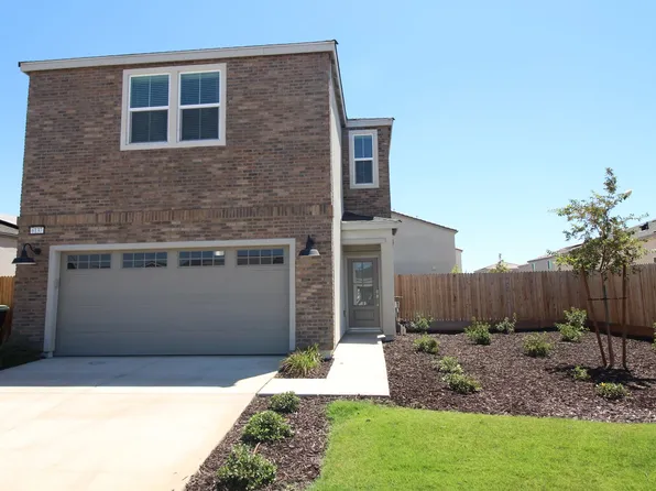 6137 W Ramona Way, Fresno, CA 93723