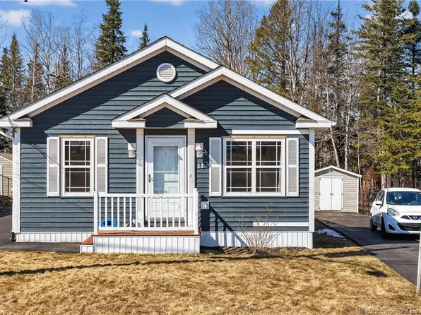 11 Sequoia Dr, Moncton, NB E1E 0A1
