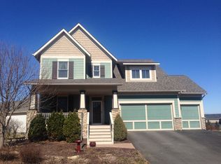 13 Prosperity Way, Hudson, WI 54016