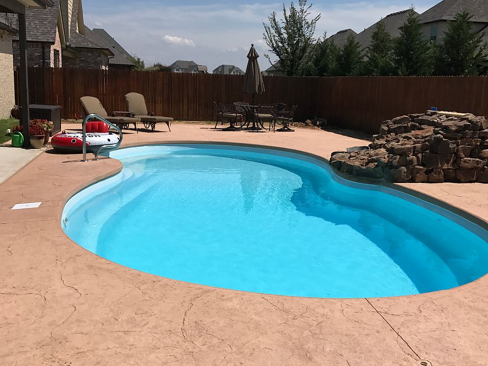 Pool, waterfall added 2017