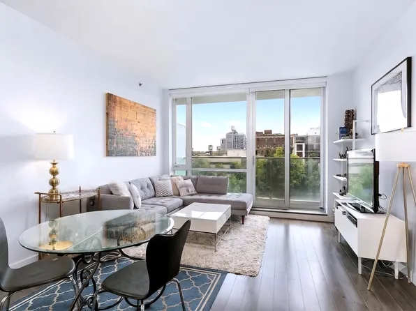 1135 45th Ave, Long Island City, NY