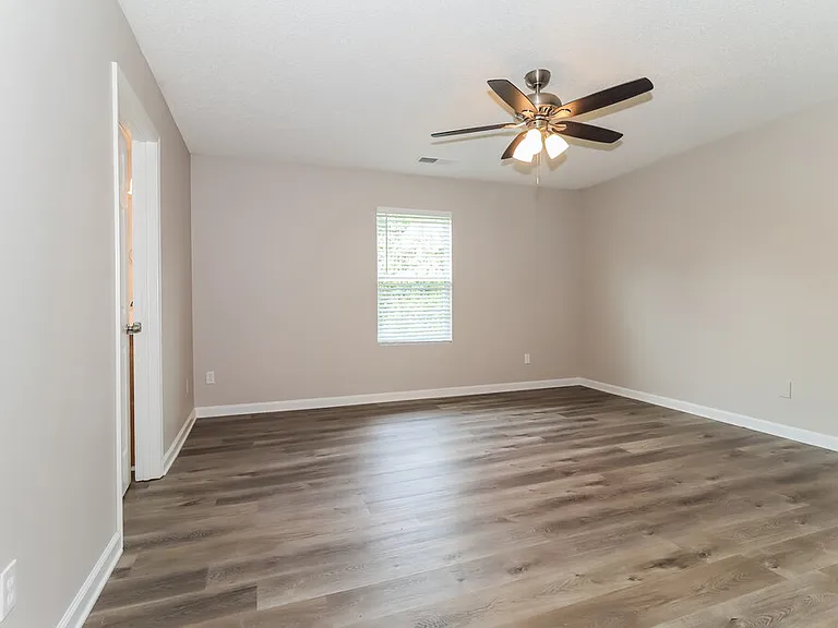 81 Middlebrook Dr — Photo 14
