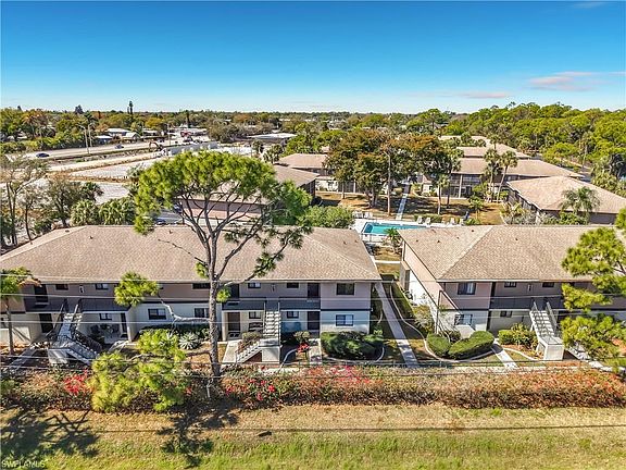 2nd image of 1201 Barrett RD #1204