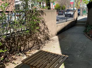 Wooster Square, New Haven, CT 06511