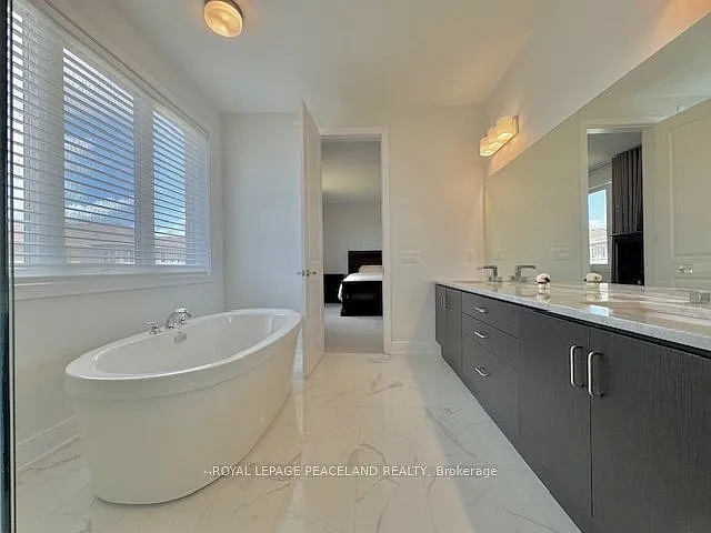 12 Sikura Cir — Photo 15