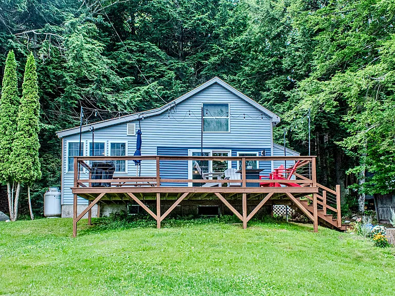 947 Brewer Lake Rd — Photo 1