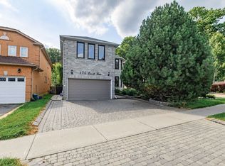 106 Larratt Ln, Richmond Hill, ON L4C0E3