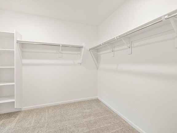 TUC_Valencia-Crossing_Revel_Closet_4852-E-Julian-Wash-Dr