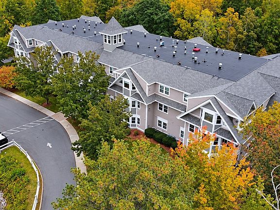 2nd image of 6 Technology Dr APT 133