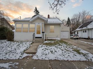 1105 Woodsum St, Jackson, MI 49203