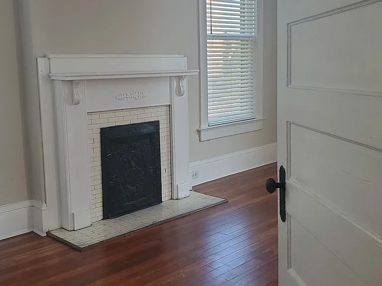 381B Spring St #B — Photo 35
