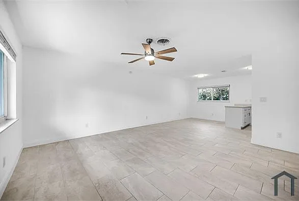 1400 NW 2nd Ave #B — Photo 5