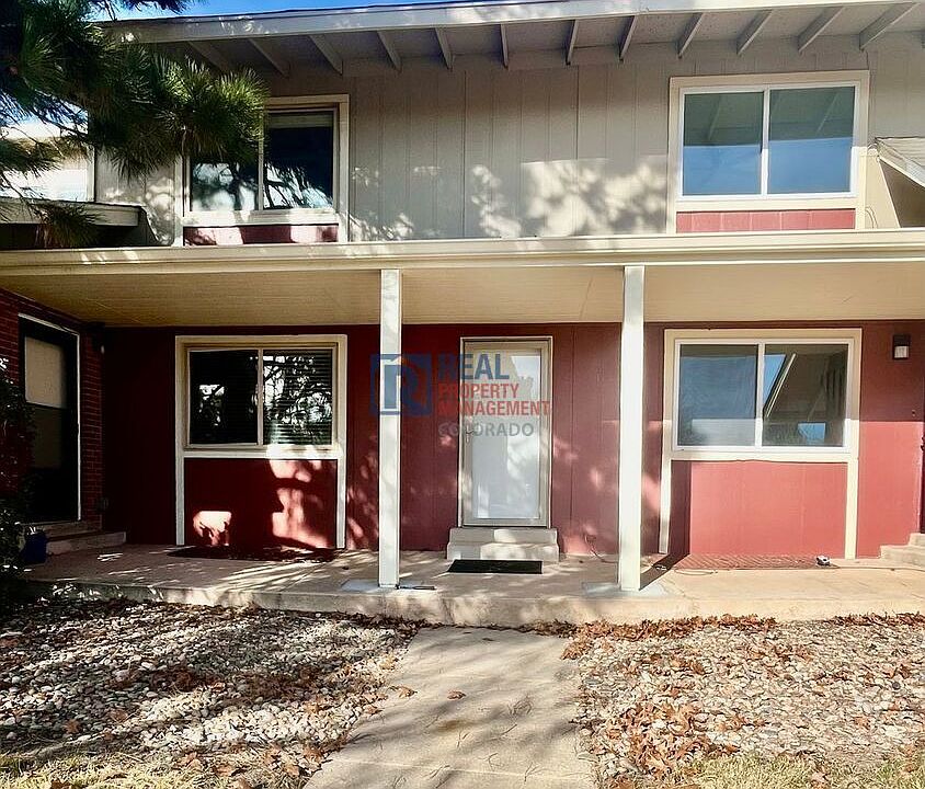 1st image of 392 W Rockrimmon Blvd APT B