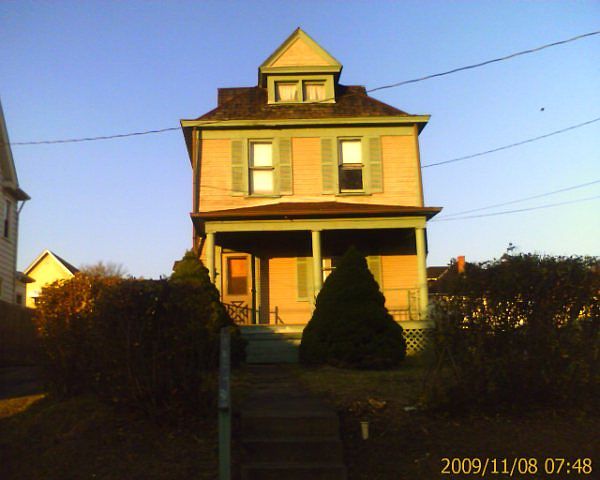 1st image of 937 Grant Ave
