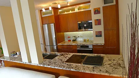 Rented by Barlavi Inc.