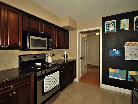 4th image of 4268 N Delno Ave