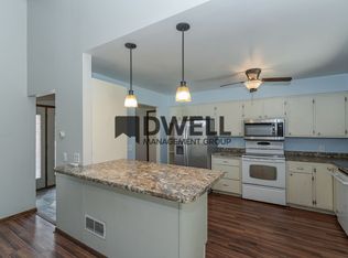 1803 Wilshire Dr NE, Rochester, MN 55906